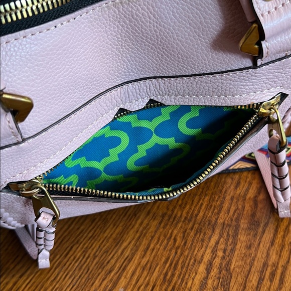 Blush Pink orYANY Women's leather Sarah Handbag Beautiful whipstitch detail EUC - Picture 12 of 16